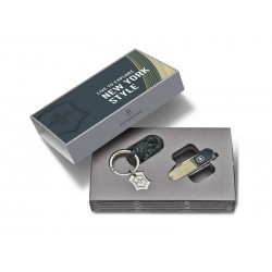 Victorinox Classic SD New York Style - Image 3